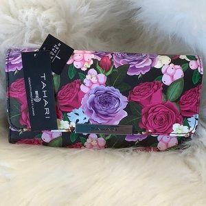 💐NWT-TAHARI🌷Women’s Tri Fold Wallet